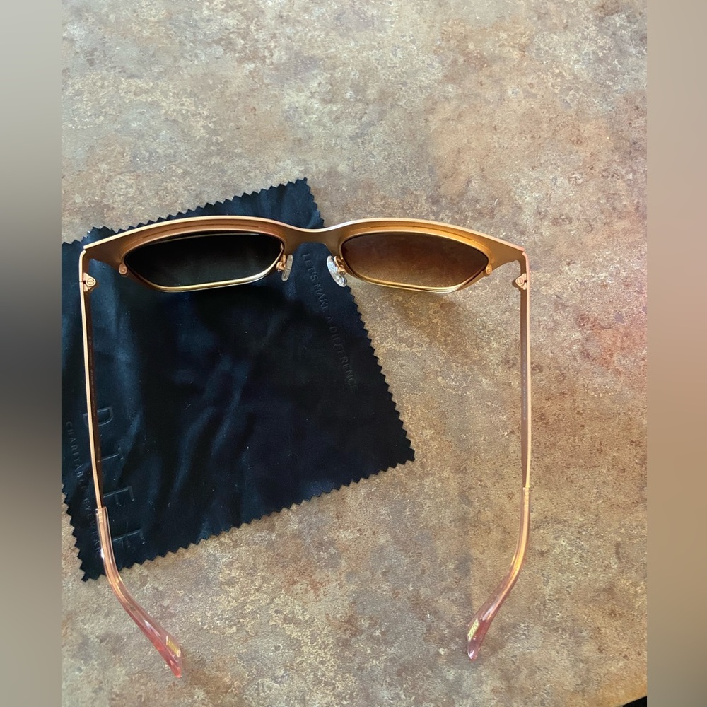 Diff Sunglasses - image 2